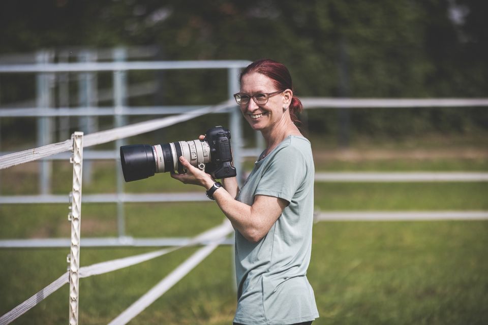 Sonja Schmitt beim Fotografieren